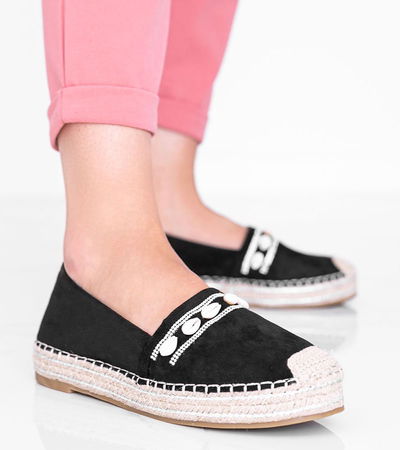 Juodos espadrilės