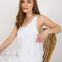 Balta suknelė